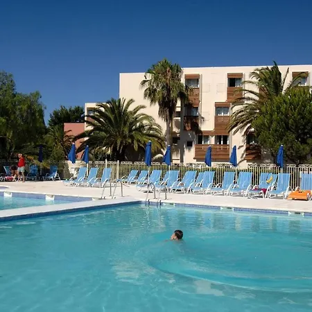 Les Maures 2p4 L'ile D'or *