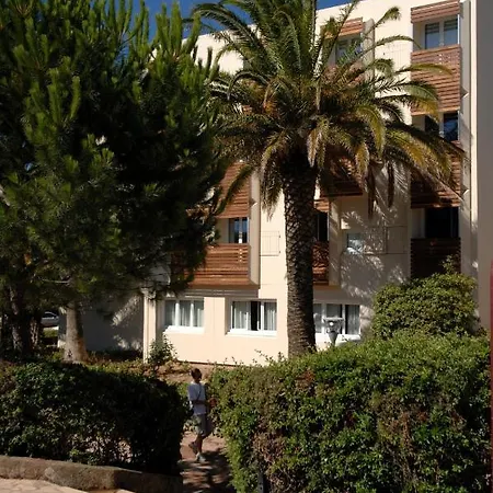 Les Maures 2p4 L'ile D'or * La Londe-les-Maures